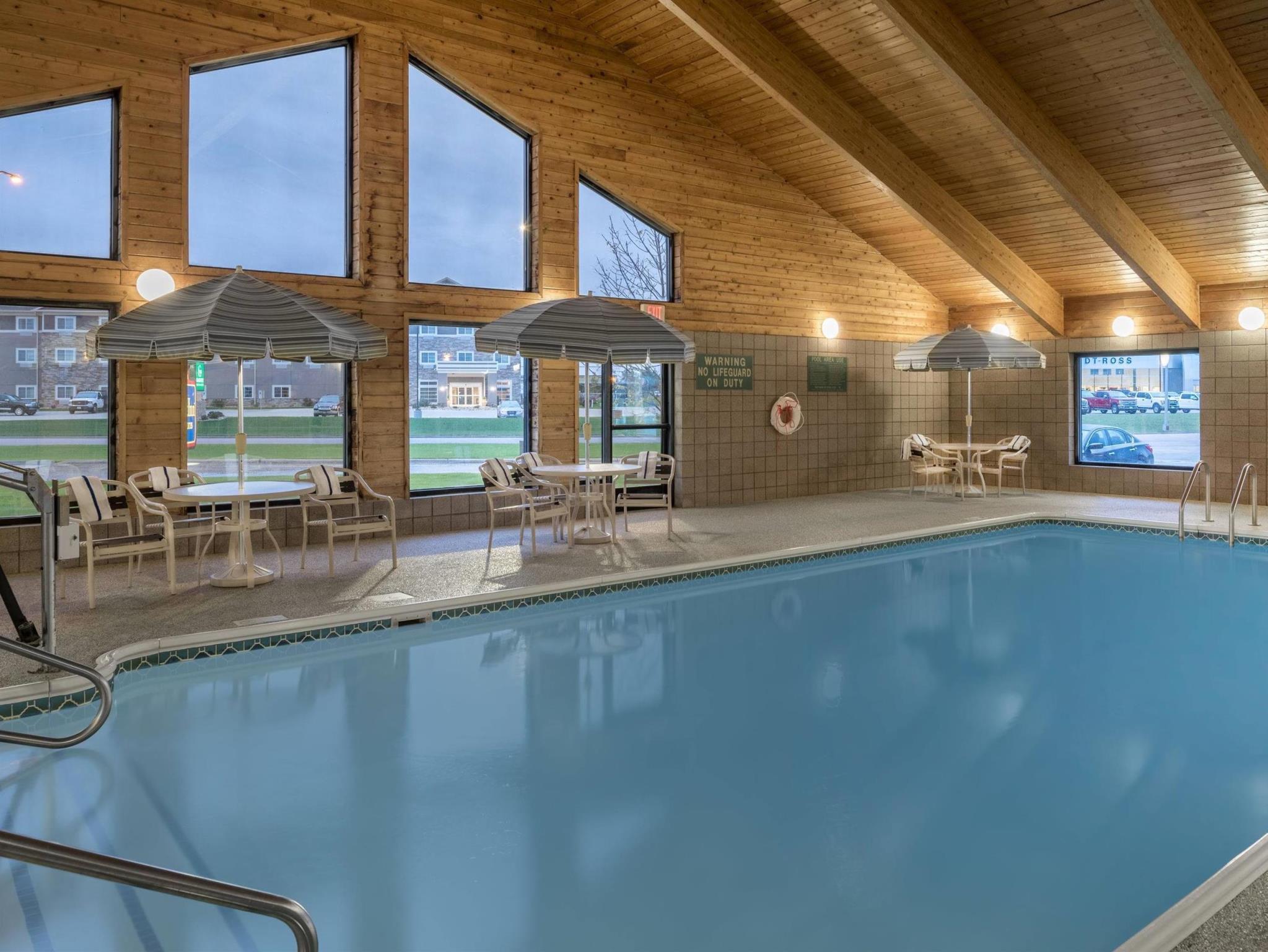 Americinn By Wyndham Valley City Conference Center Экстерьер фото