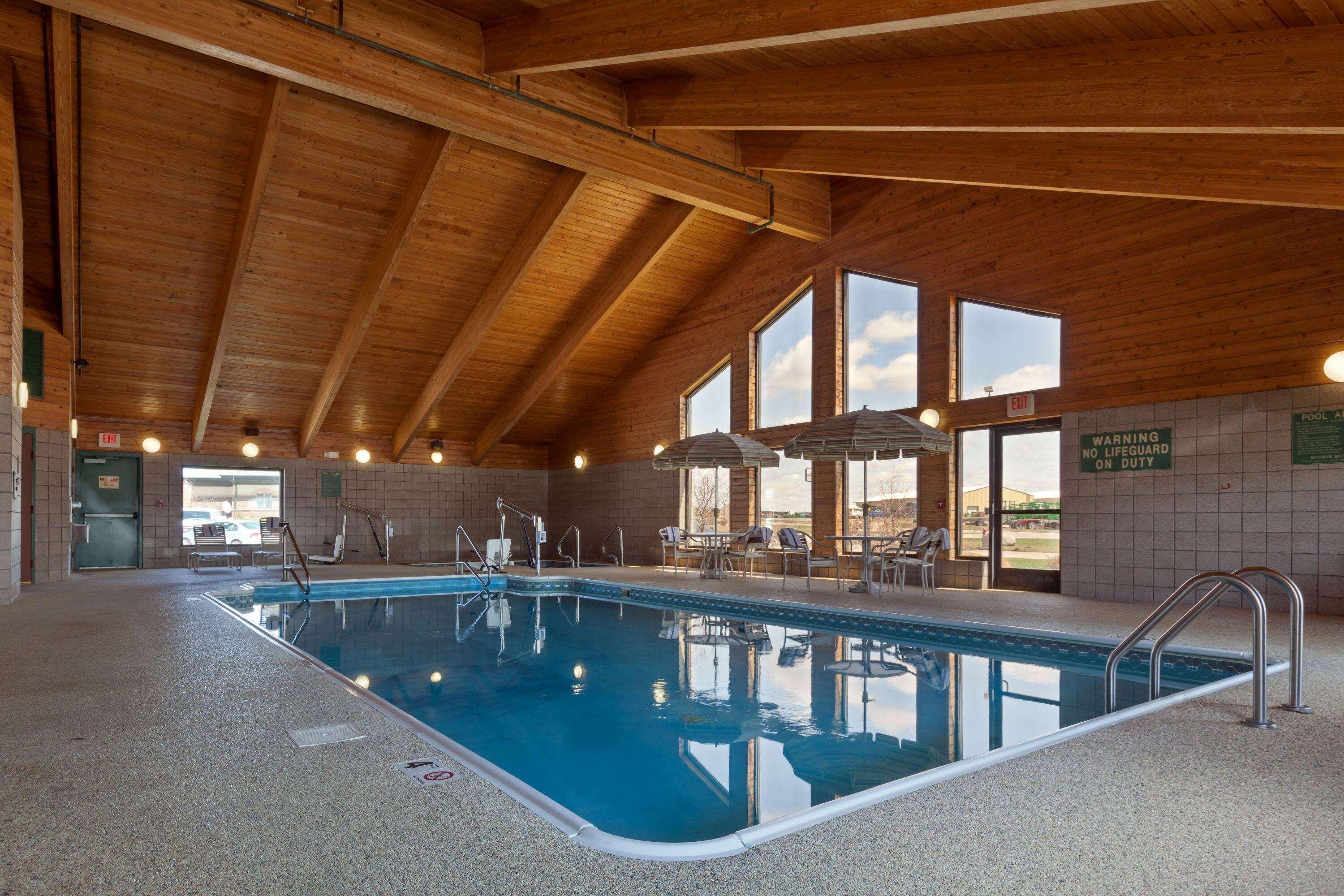 Americinn By Wyndham Valley City Conference Center Экстерьер фото