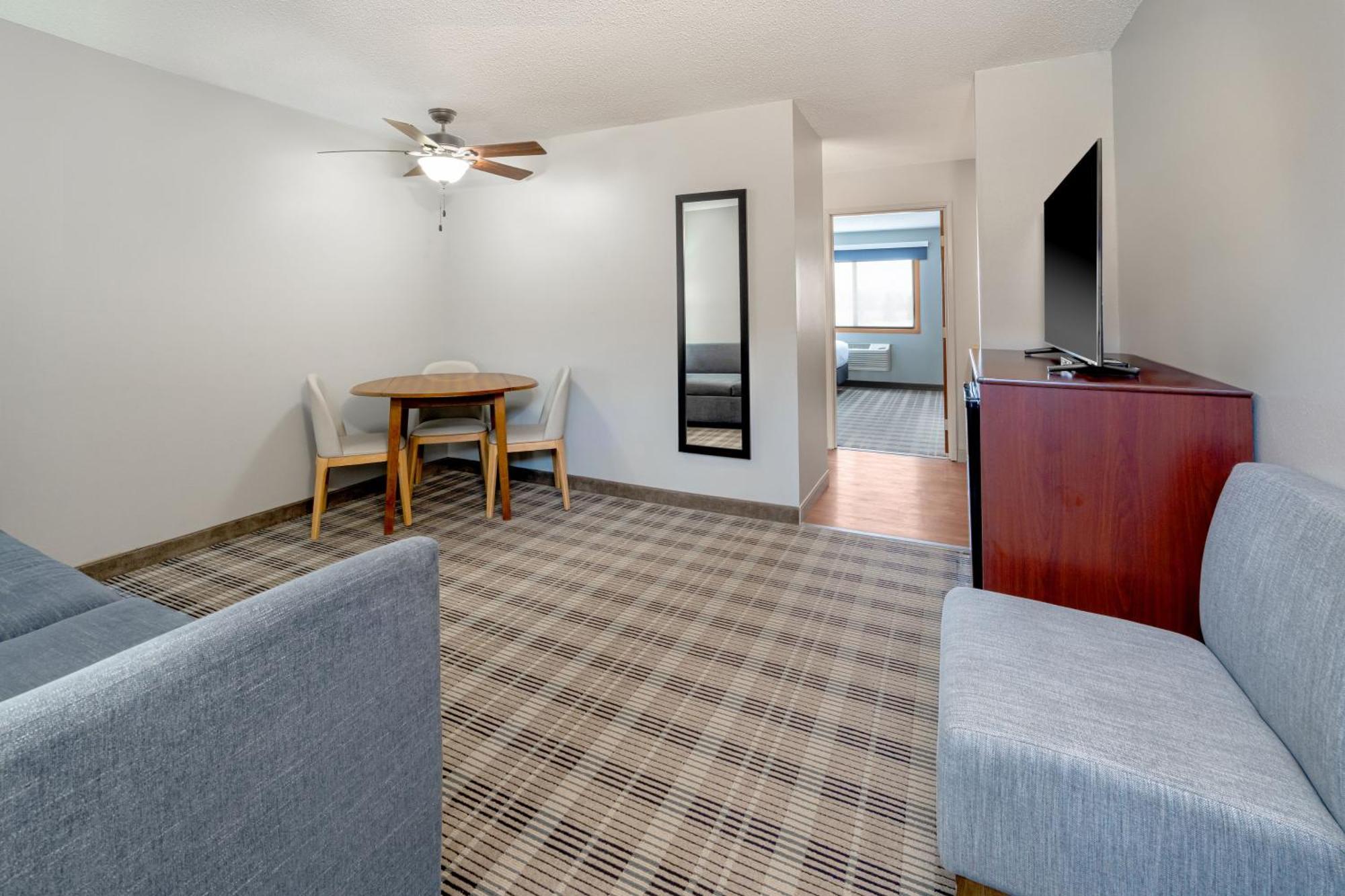 Americinn By Wyndham Valley City Conference Center Экстерьер фото