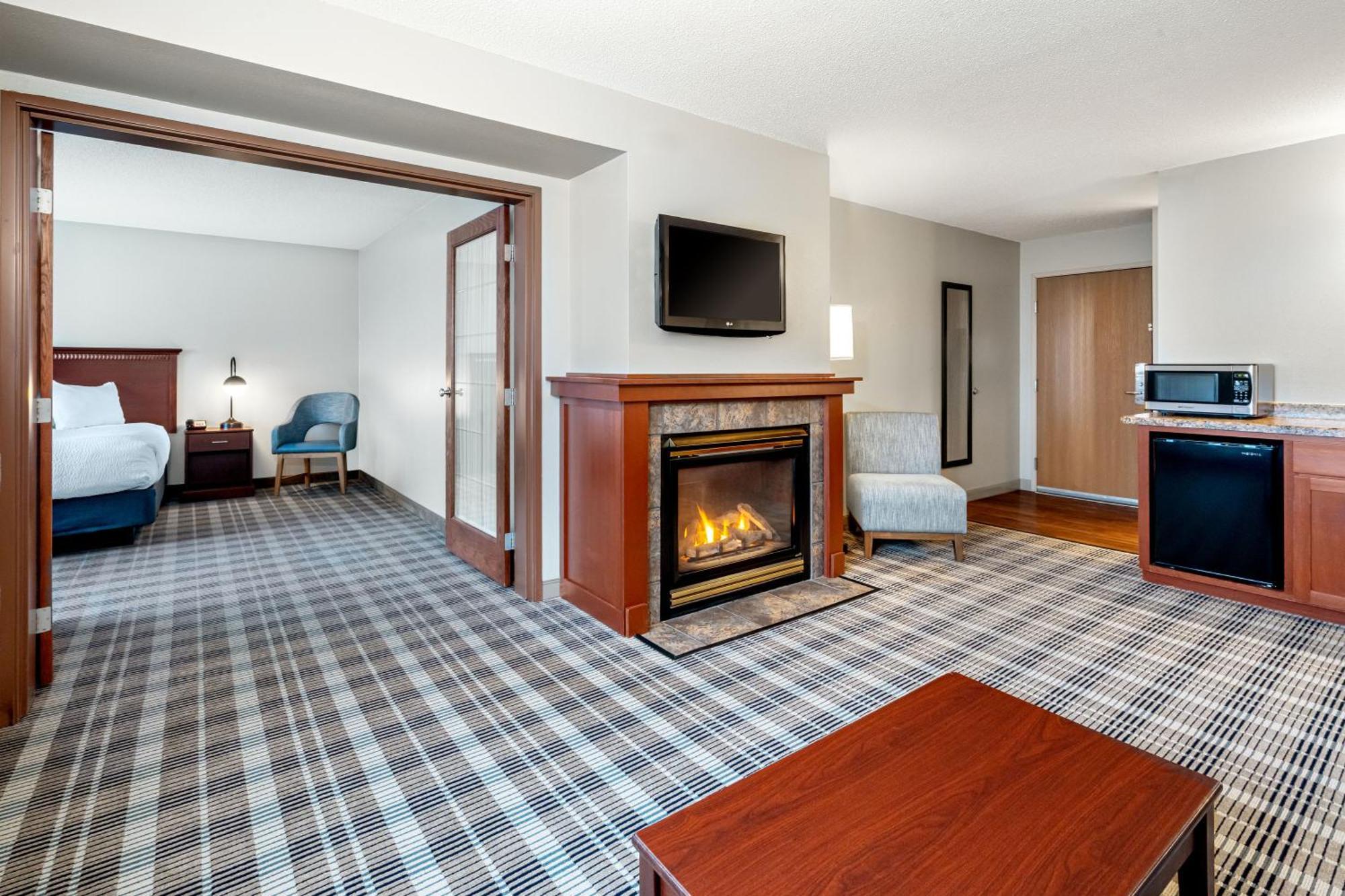 Americinn By Wyndham Valley City Conference Center Экстерьер фото
