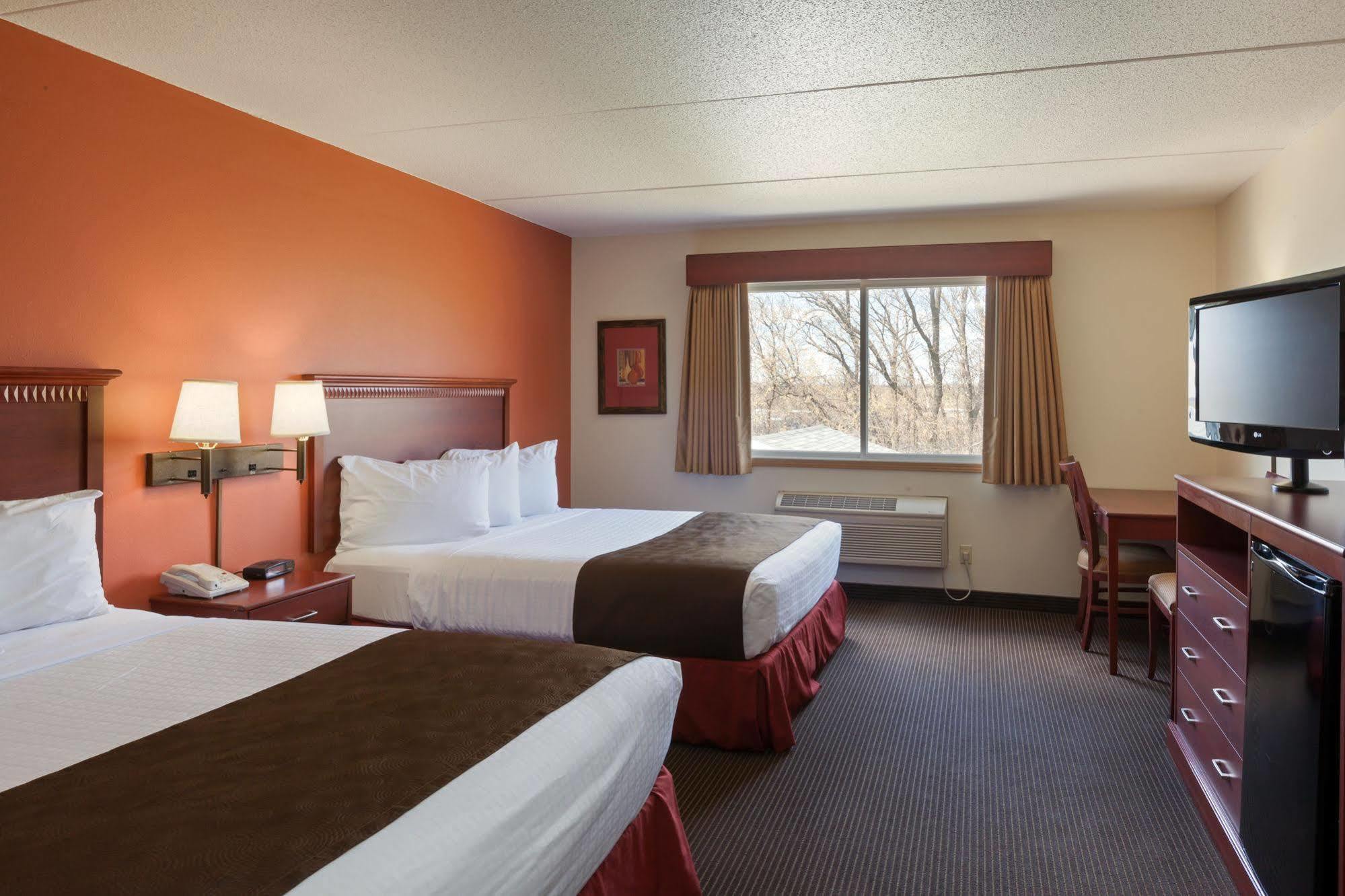Americinn By Wyndham Valley City Conference Center Экстерьер фото
